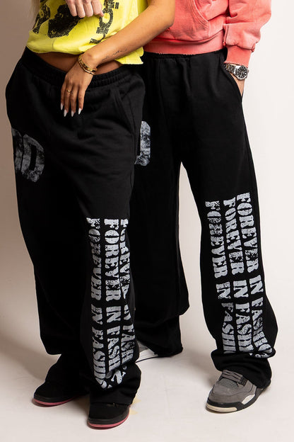 FOREVER “00” BAGGY SWEATPANTS (BLACK) - Forever in fashion